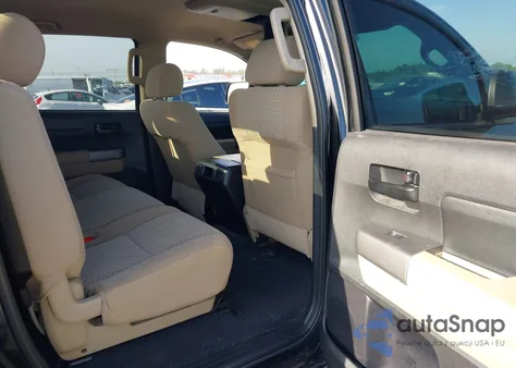 2013 Toyota Tundra Grade 5.7L V8 z USA, uszkodzony, nr VIN 5TFDW5F14DX300294